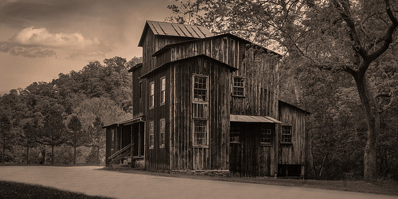 Montauk Mill B&W